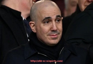 杏彩体育-世俱杯比赛临场解说技巧研究：语言风格与信息传达分析