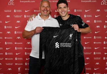 杏彩体育-法甲球员战术执行力评估：战术适应与场上表现的综合考察